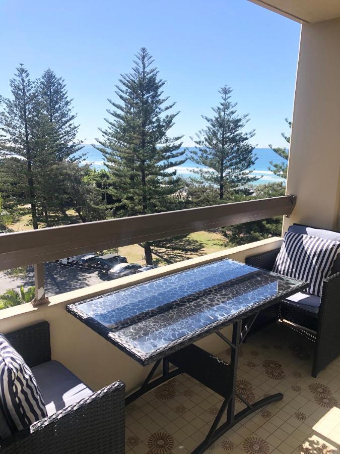Oceania On Burleigh Beach Гоулд Коуст Екстериор снимка