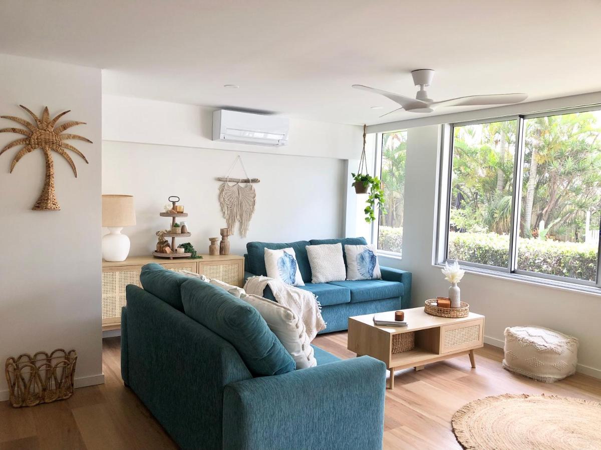 Oceania On Burleigh Beach Гоулд Коуст Екстериор снимка