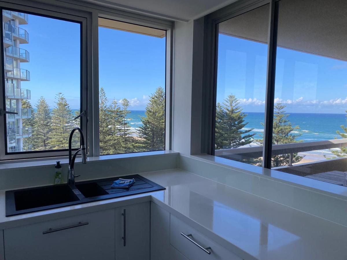 Oceania On Burleigh Beach Гоулд Коуст Екстериор снимка